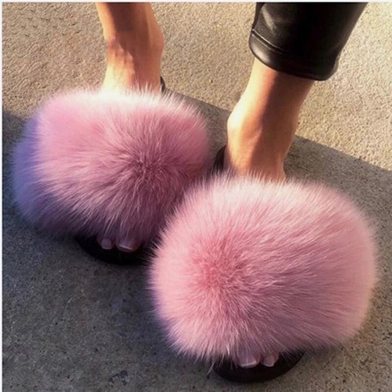 NEW SKIMS Women’s Fuzzy Slides Slippers Faux Fur Onyx Black 35 (US 4.5) NWOB
